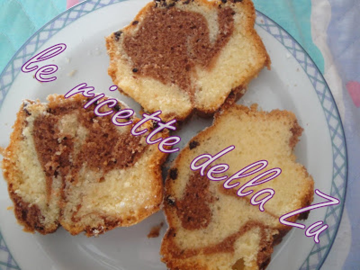 Ciambella Variegata al Cacao con Gocce di Cioccolato - foto 3