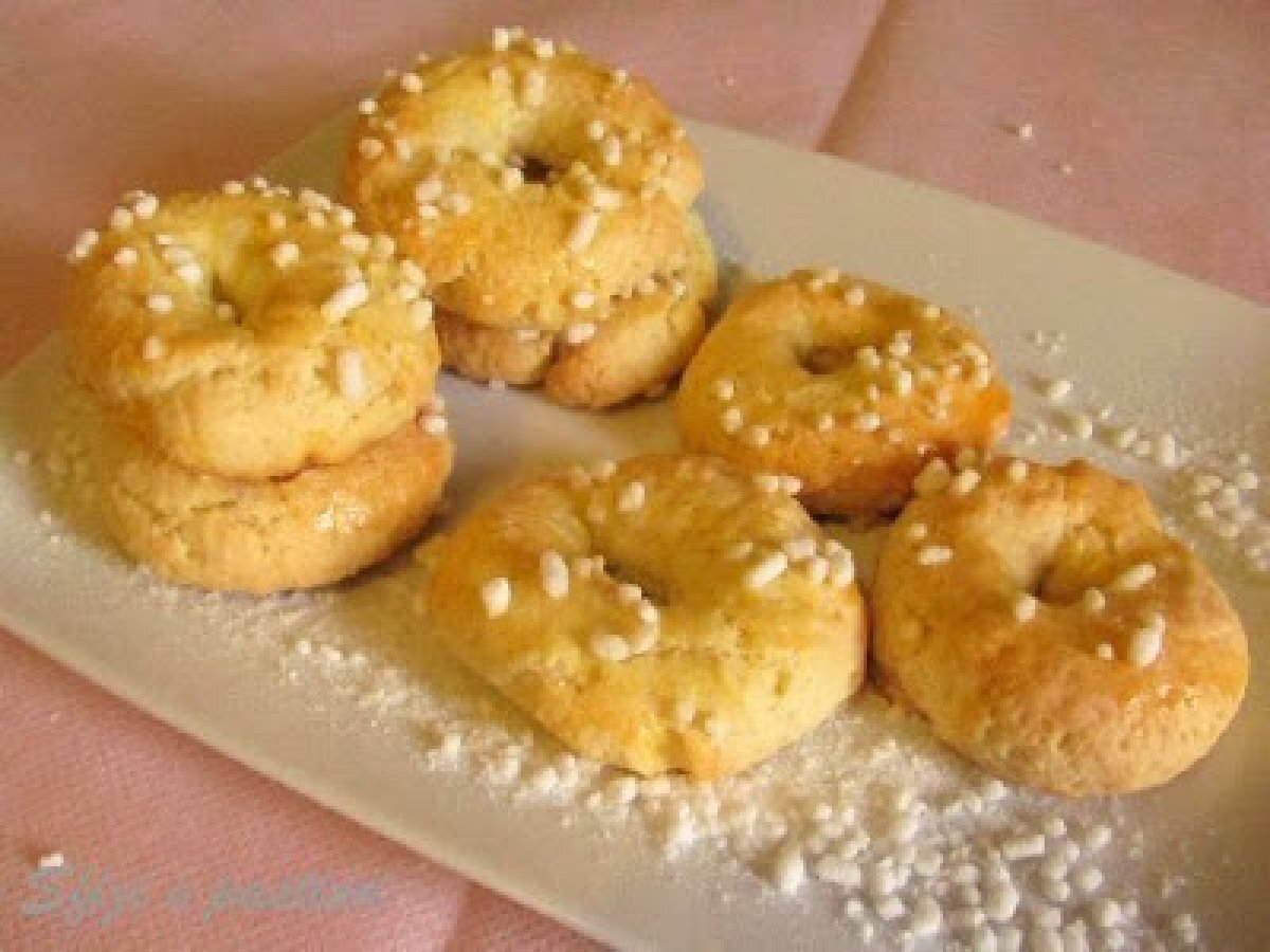 Ciambelline biscottate