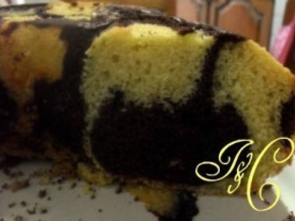 Ciambellone bianco e nero al profumo di rum!