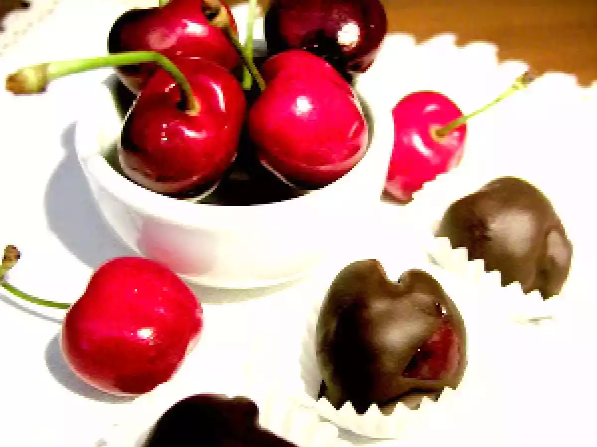 Ciliegie al maraschino ricoperte di cioccolato - foto 2