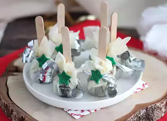 Cioccolata calda su stecco: cioccolato fondente + caramello