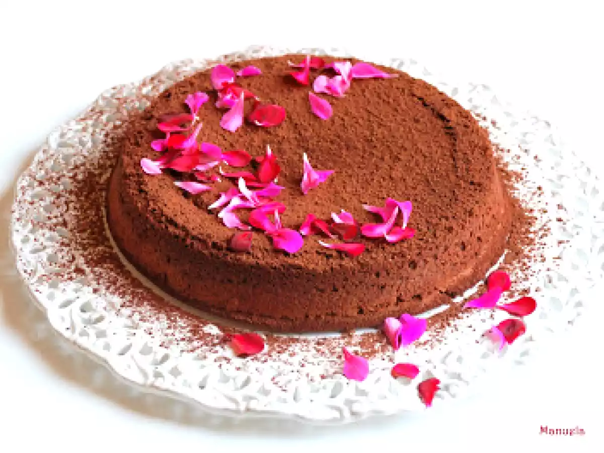 Cioccolato anche d'estate.... torta Regina di Saba...... - foto 3