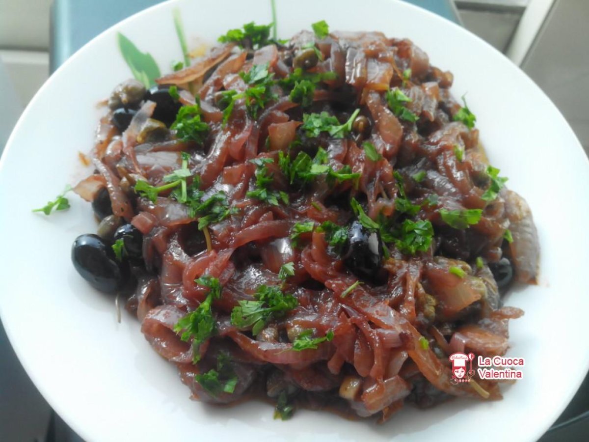 Cipolle alla pizzaiola