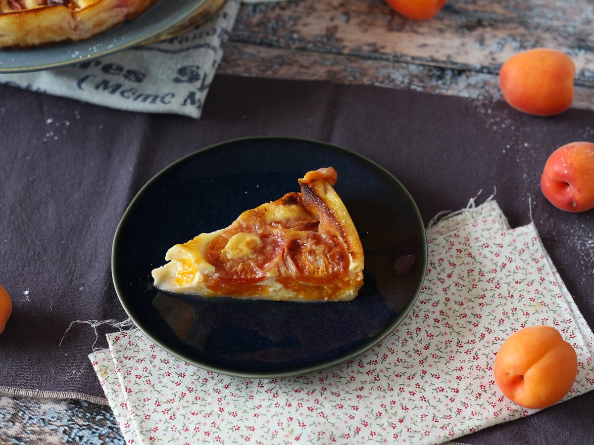 Clafoutis alle albicocche, un dolce delizioso e facile da preparare - foto 4