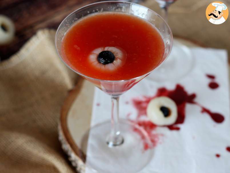 Cocktail insanguinato analcolico, la ricetta ideale per i party di Halloween!