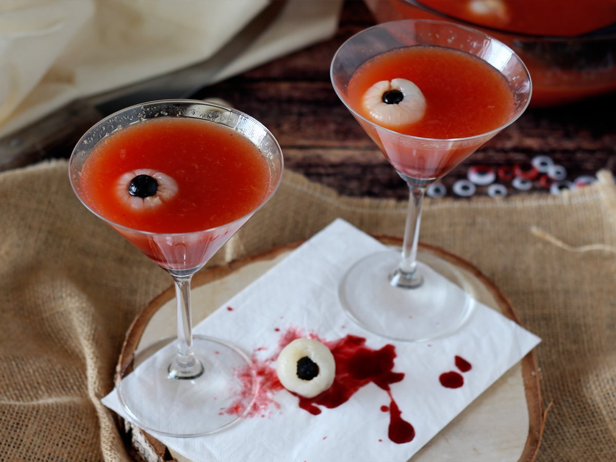 Cocktail insanguinato analcolico, la ricetta ideale per i party di Halloween! - foto 2