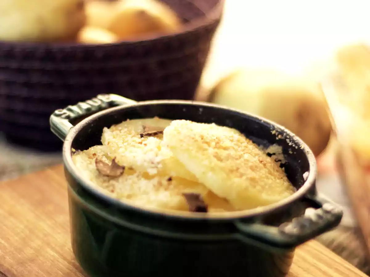 Cocottina di patate e mozzarella fiordilatte