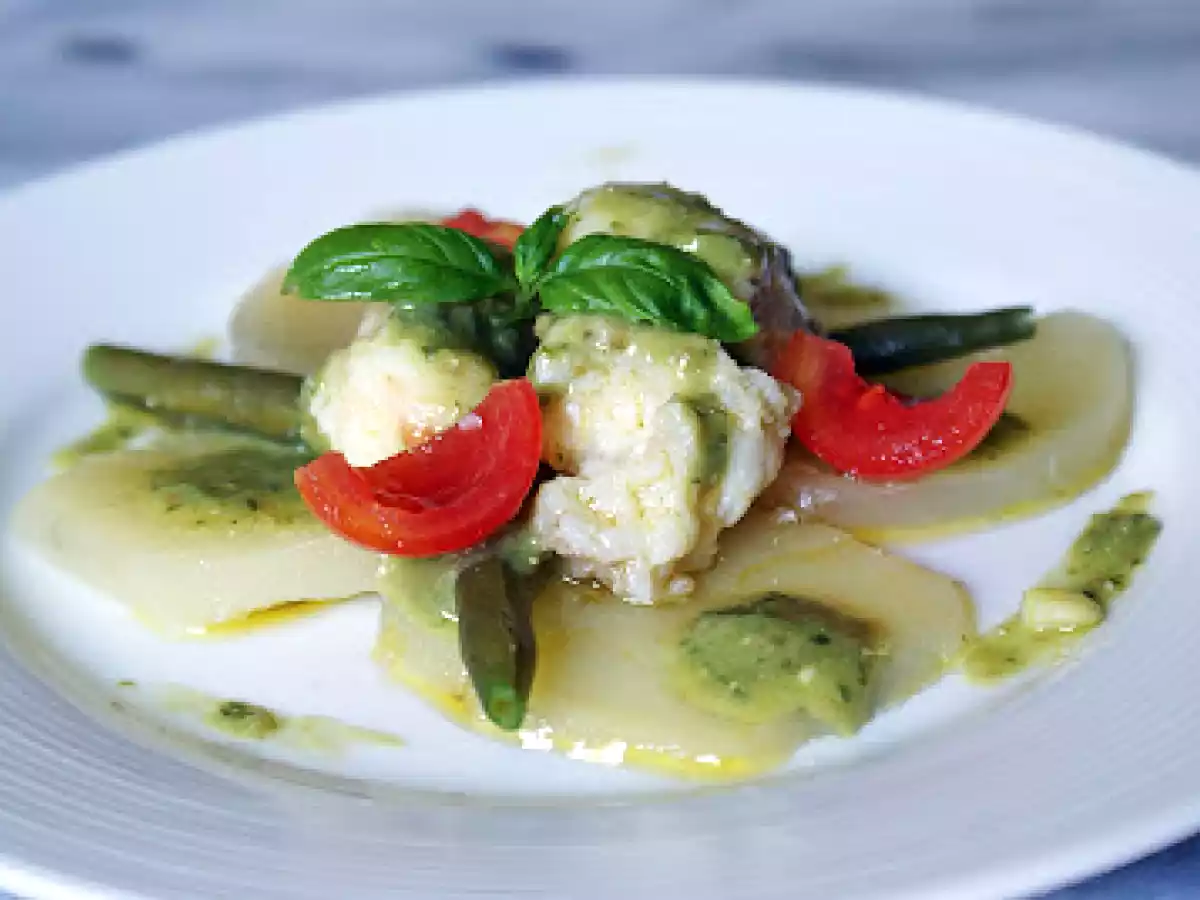 Coda di rospo sott'olio al pesto genovese