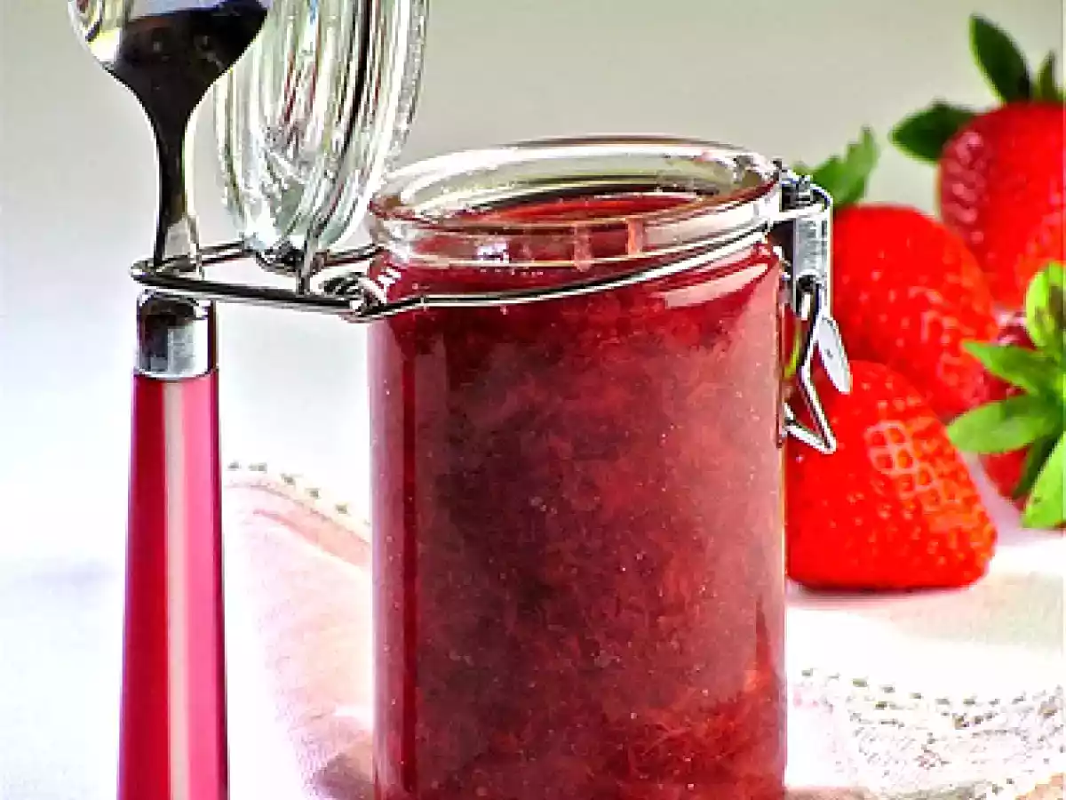 Confettura di fragole e banane - foto 2