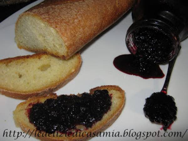 Confettura di more di Gelsi neri per una sana colazione e/o merenda