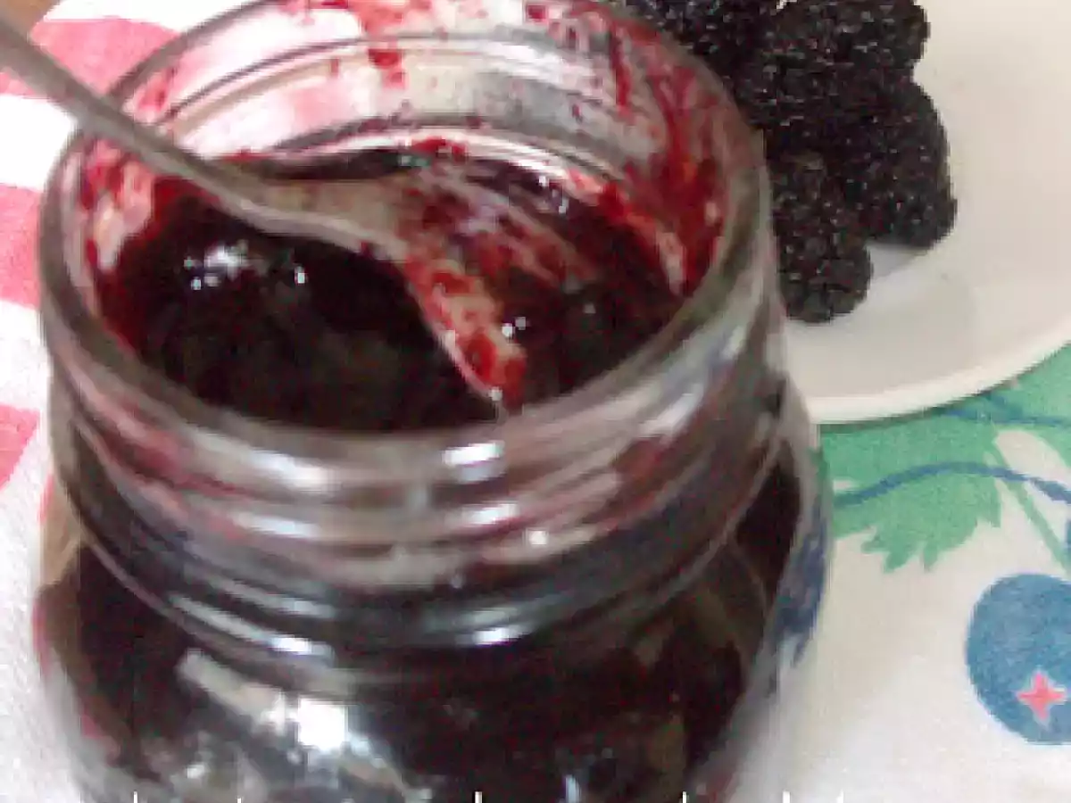 Confettura di more di gelso