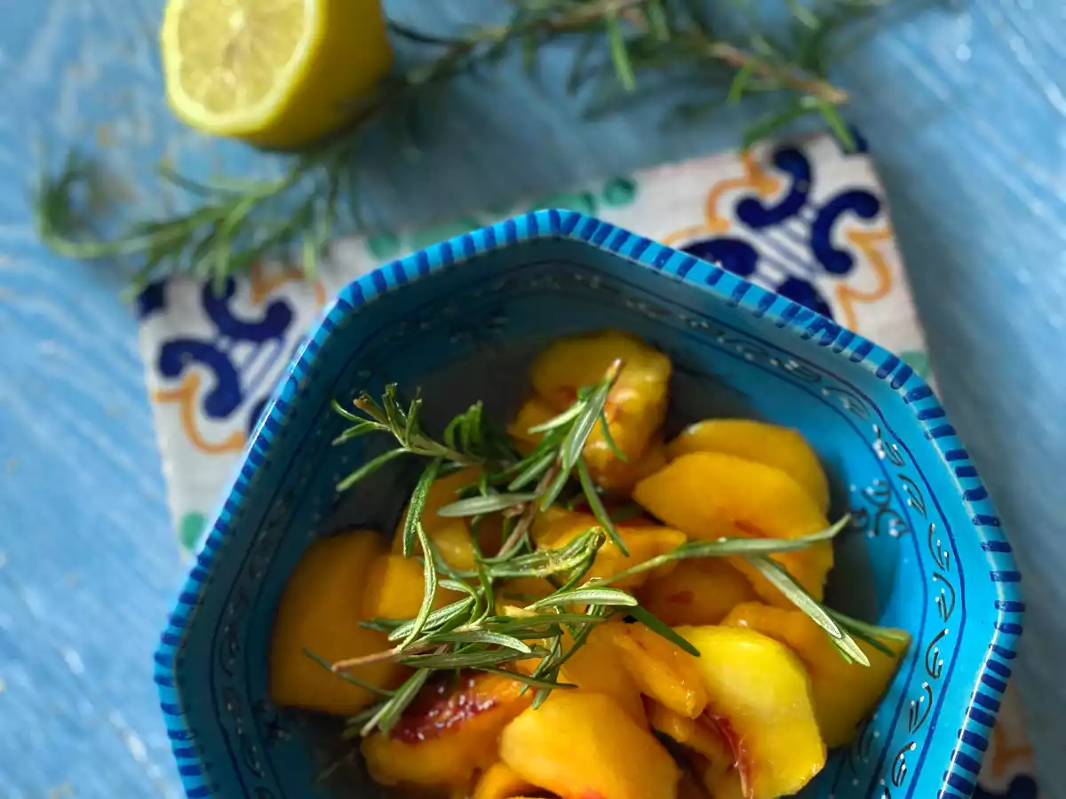Confettura di pesche e rosmarino metodo C. Ferber - foto 4