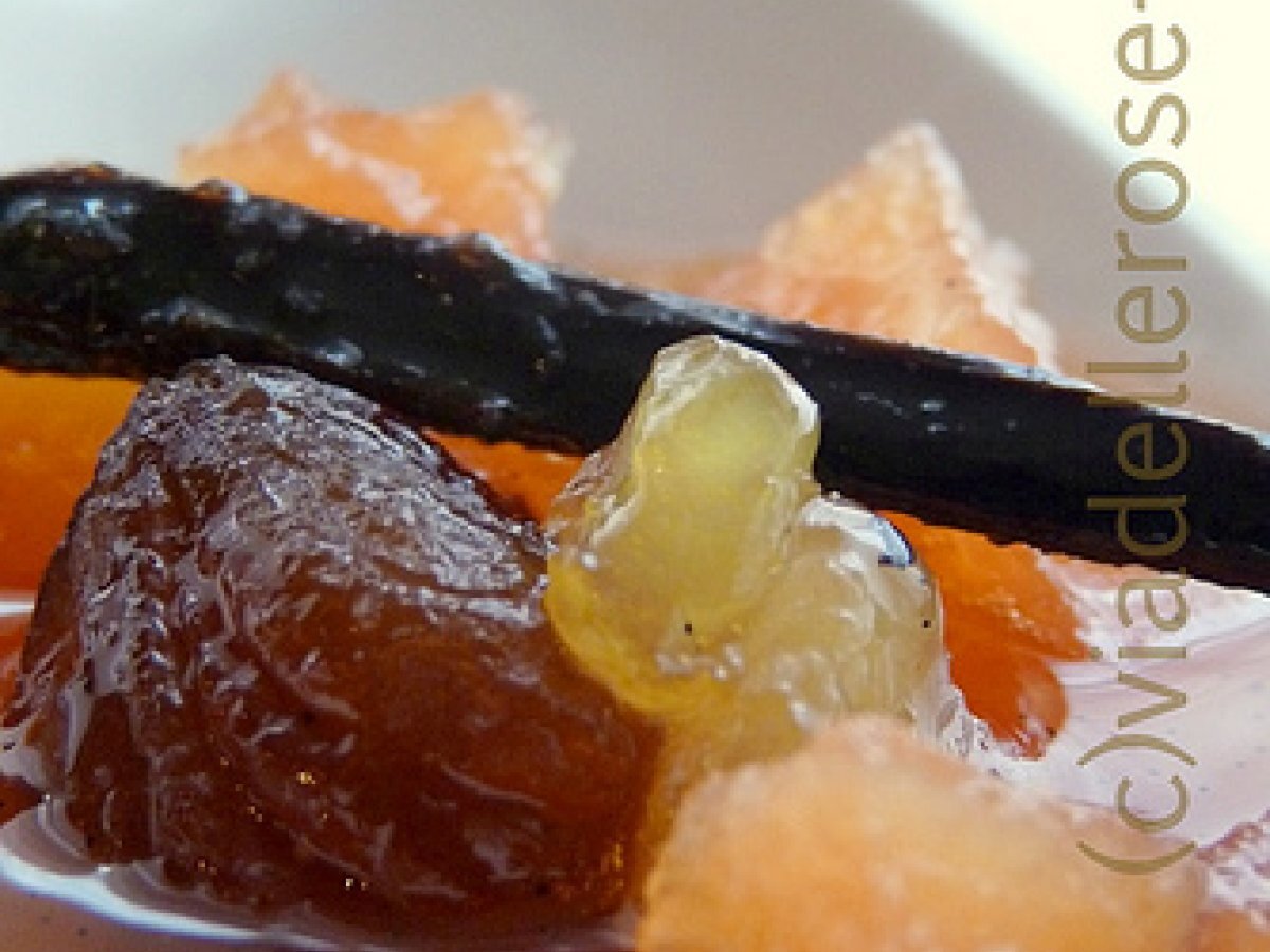 Confit di pere alla vaniglia e marrons glacés