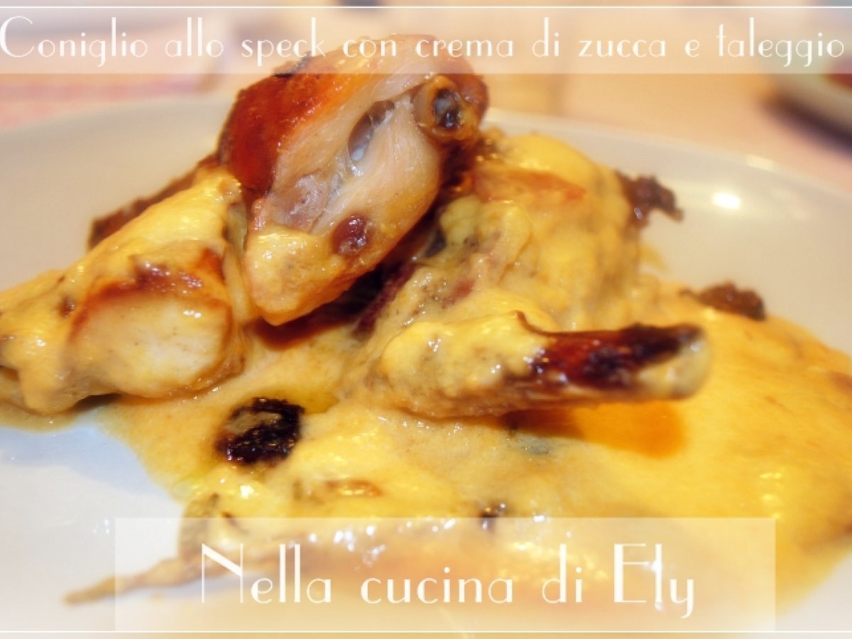 Coniglio allo speck con crema di zucca e taleggio