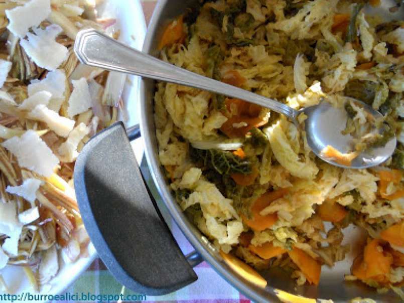 Contorni per pranzo: carpaccio di carciofi + verza e carote, foto 3