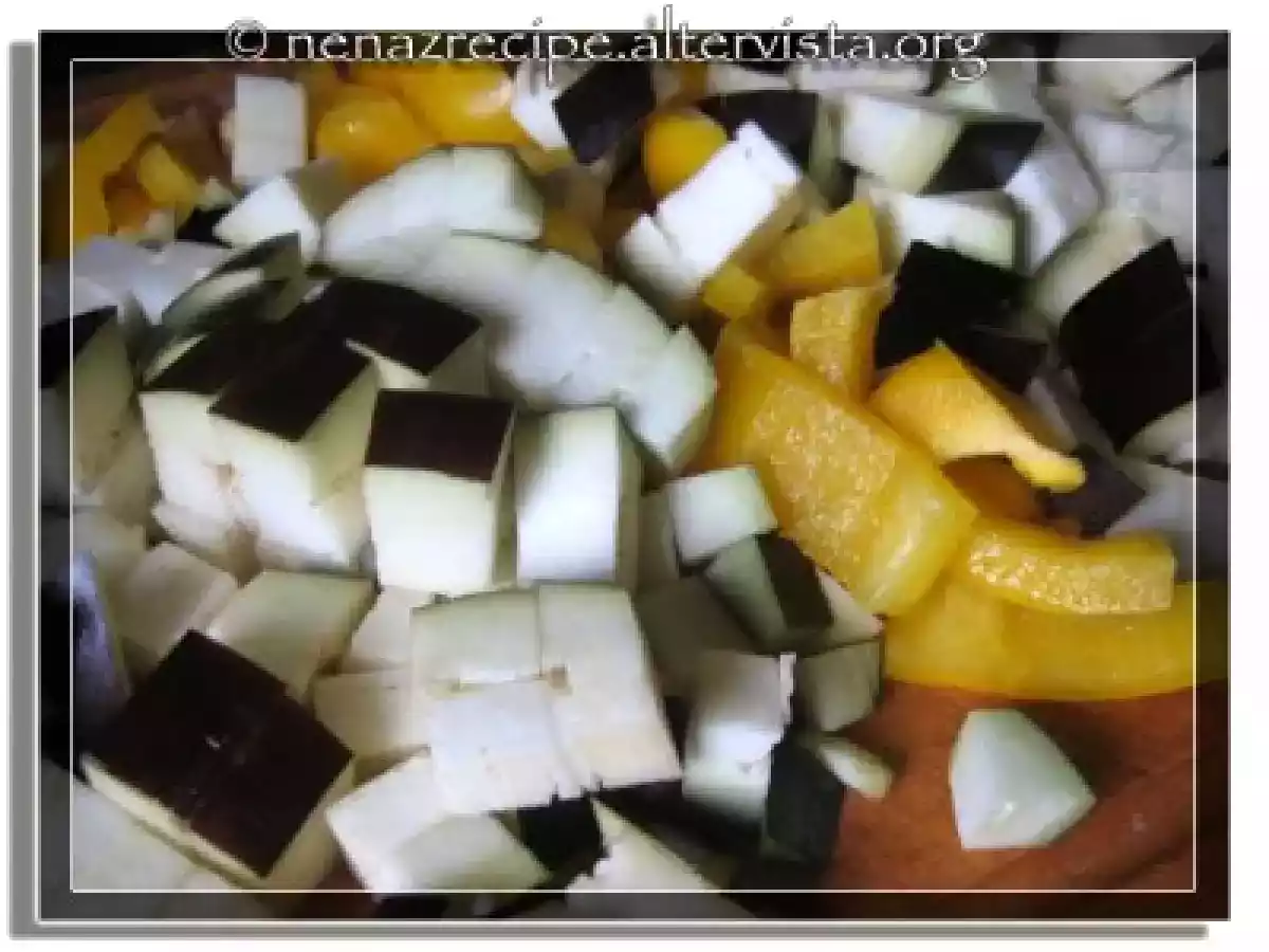 Contorno misto di melanzane e peperoni - foto 2