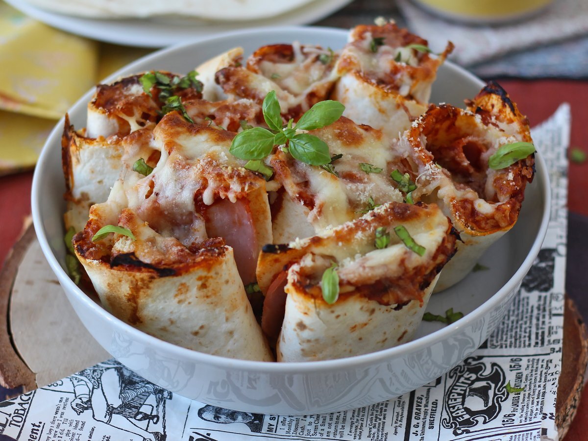 Cosa fare con le piadine? Una ricetta sfiziosa gusto pizza!