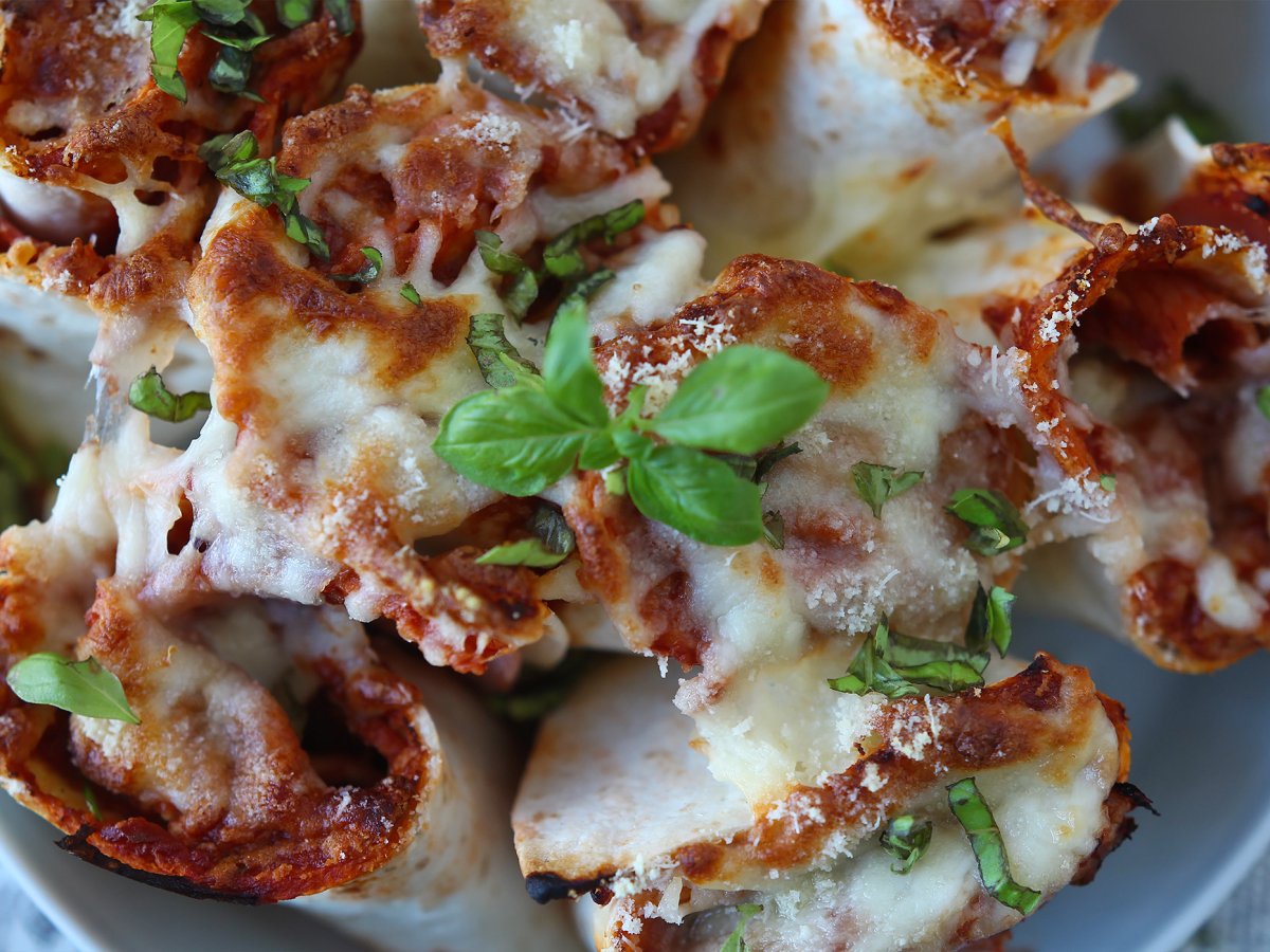 Cosa fare con le piadine? Una ricetta sfiziosa gusto pizza! - foto 4