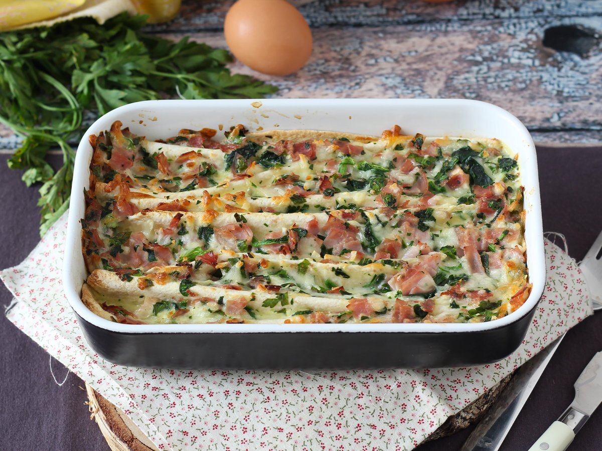 Cosa fare con le tortillas? Un ottimo gratin di Prosciutto, spinaci e mozzarella