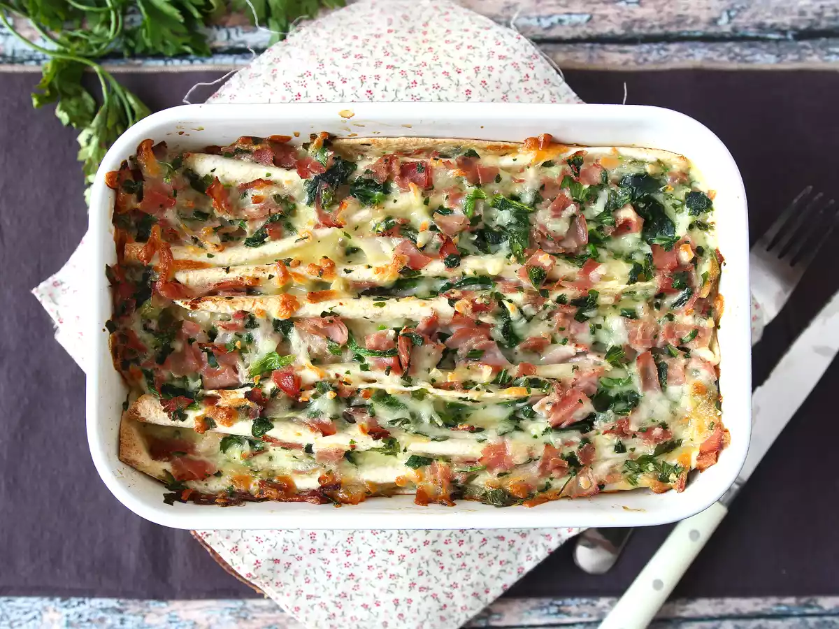 Cosa fare con le tortillas? Un ottimo gratin di Prosciutto, spinaci e mozzarella - foto 5