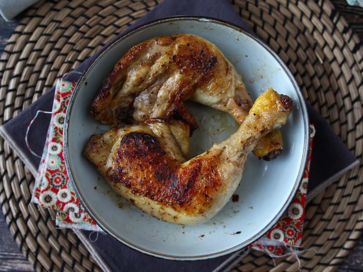 Cosce di pollo in padella, la ricetta per avere una carne tenera e saporita - foto 3