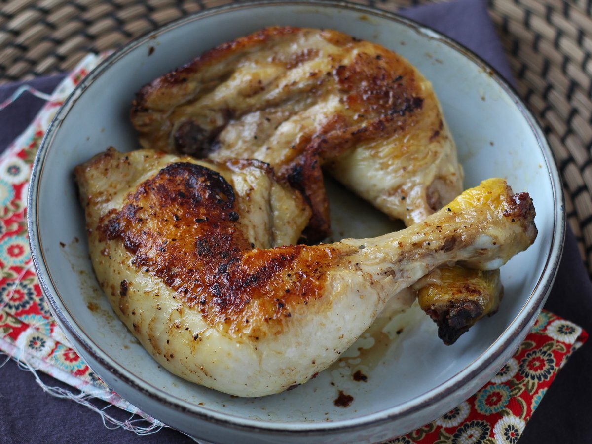 Cosce di pollo in padella, la ricetta per avere una carne tenera e saporita - foto 5