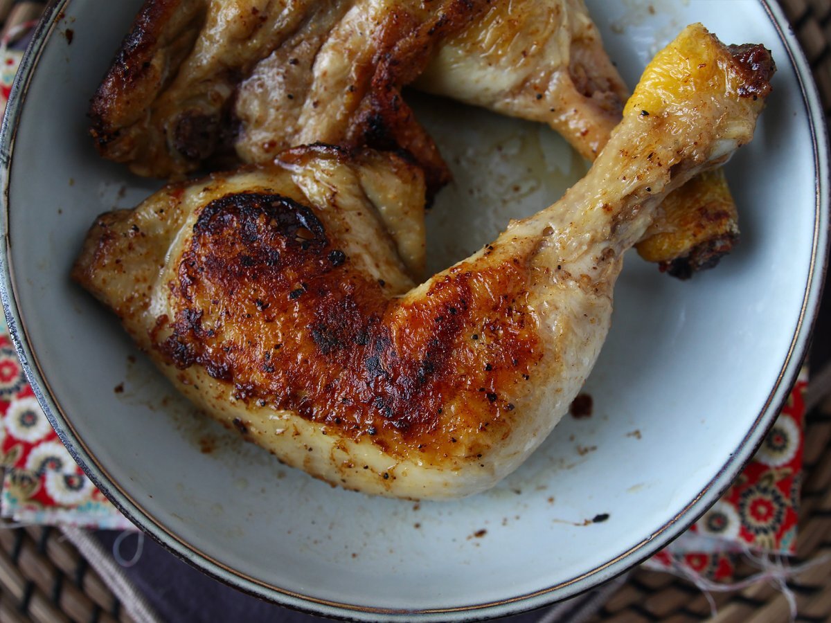 Cosce di pollo in padella, la ricetta per avere una carne tenera e saporita - foto 6