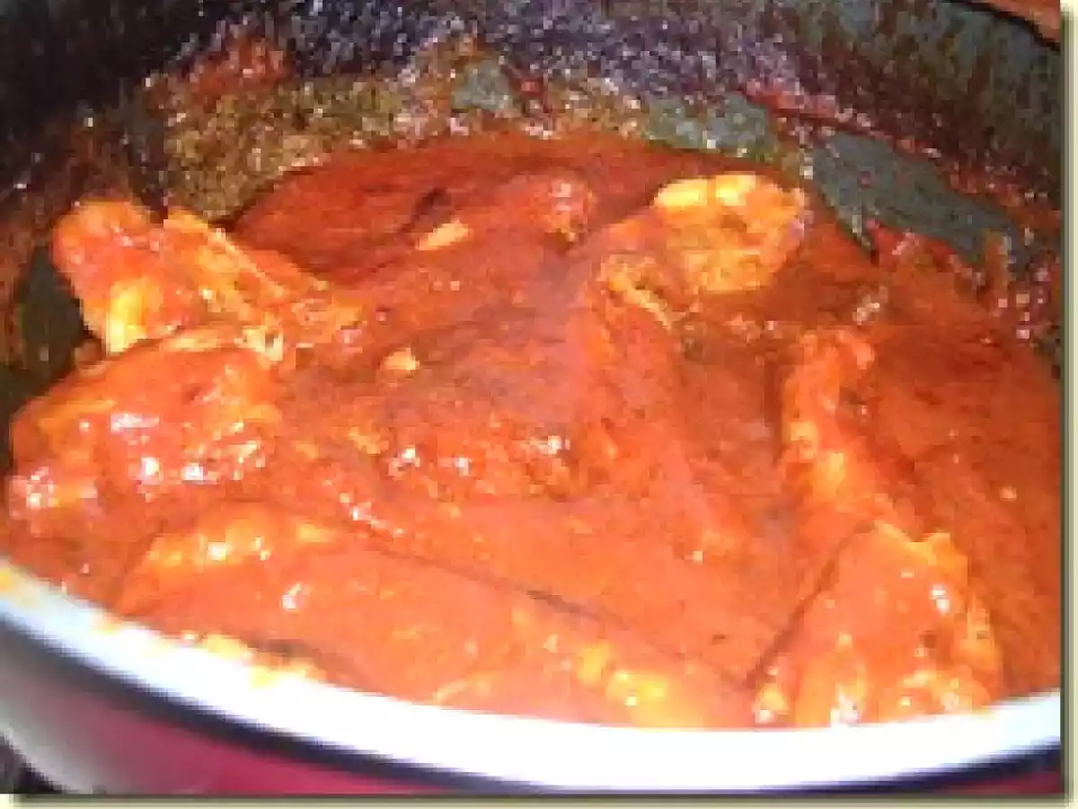 Costine di maiale al sugo