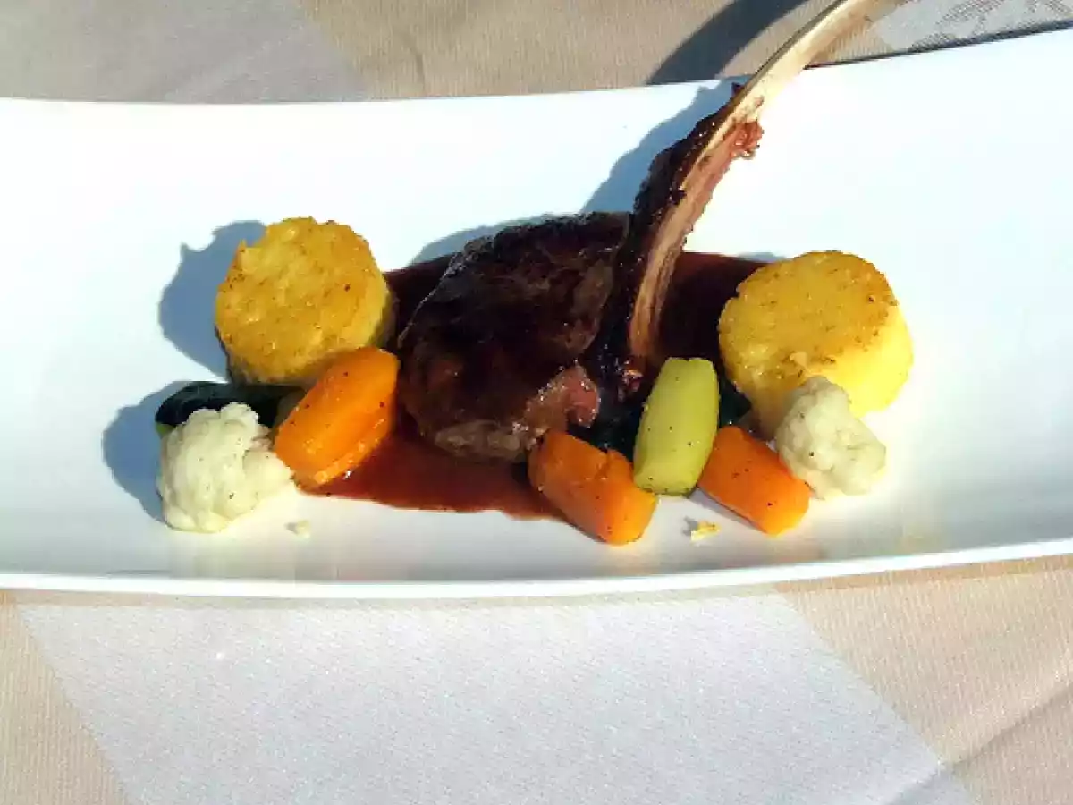 Costolette di cervo con salsa al vecchio Inferno e crostoni di polenta - foto 3