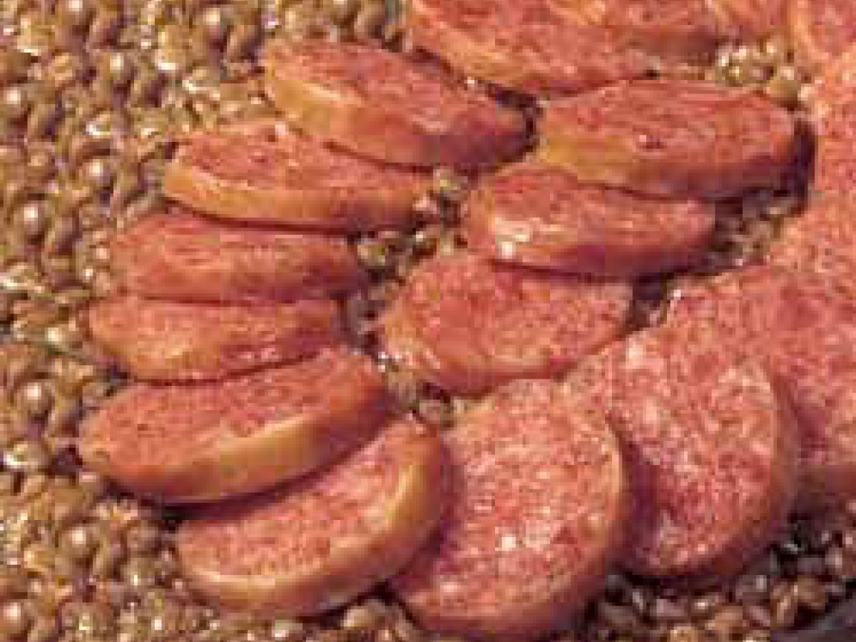 Cotechino con funghi e panna
