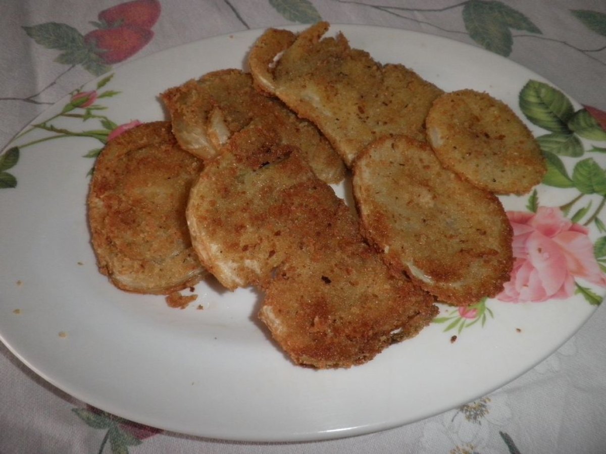 Cotolette di finocchio fritte e croccanti