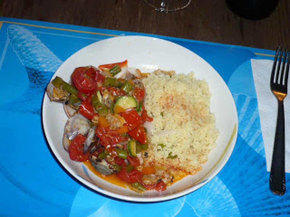 Cous cous con Soutè di frutti di mare e verdure.