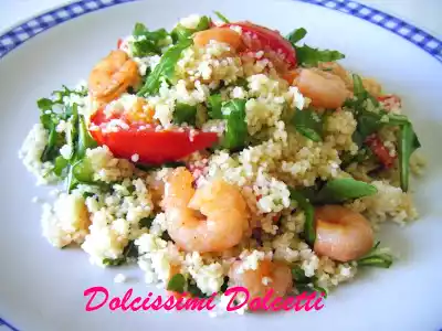 Cous cous gamberetti, rucola e pomodorini