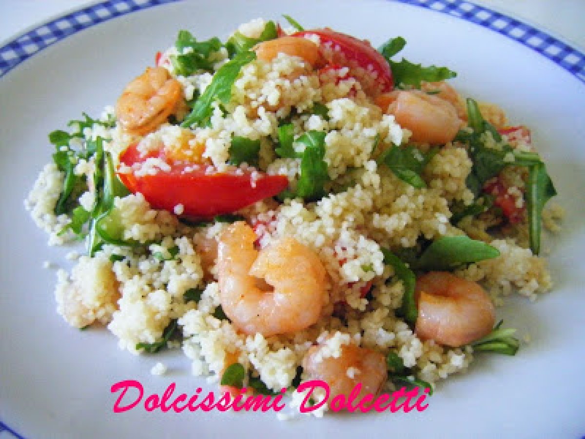 Cous cous gamberetti, rucola e pomodorini