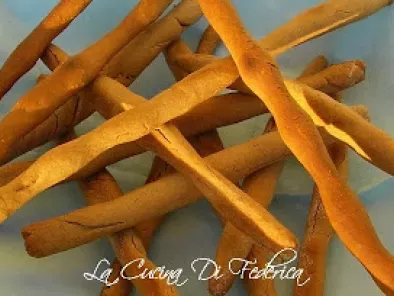 Crackers e grissini alla farina di castagne - foto 2