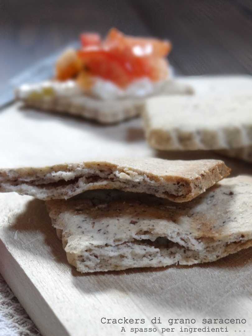 Crackers senza glutine di grano saraceno