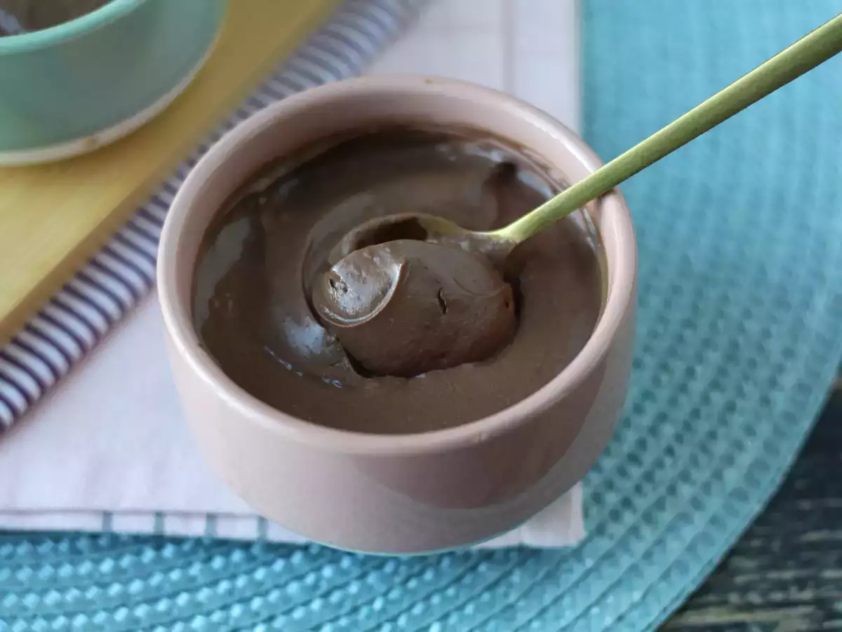 Crema al cioccolato con tofu morbido: dessert cremoso e goloso con soli 2 ingredienti - foto 5