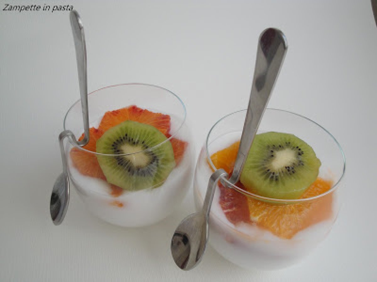 CREMA AL LIMONE CON MACEDONIA DI ARANCE E KIWI, foto 2