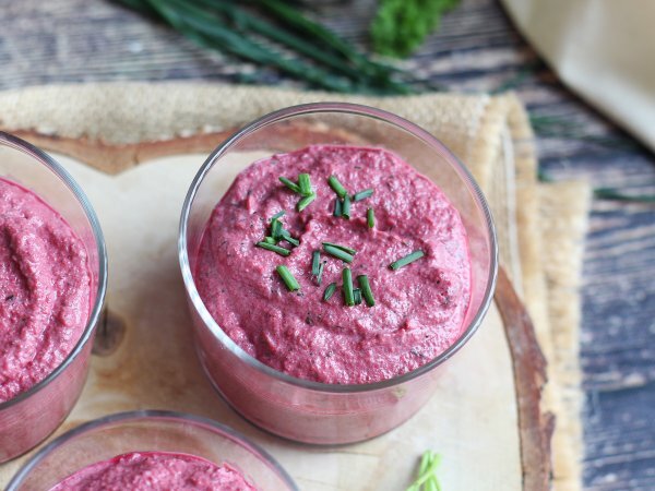 Crema alle barbabietole, l'antipasto monoporzione fresco e leggero - foto 4