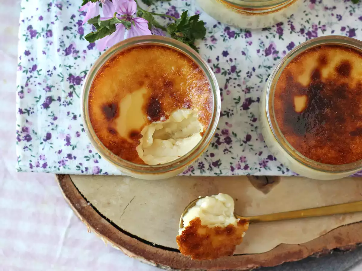 Crema alle uova in friggitrice ad aria: il dolce al cucchiaio che si prepara in pochi minuti! - foto 3