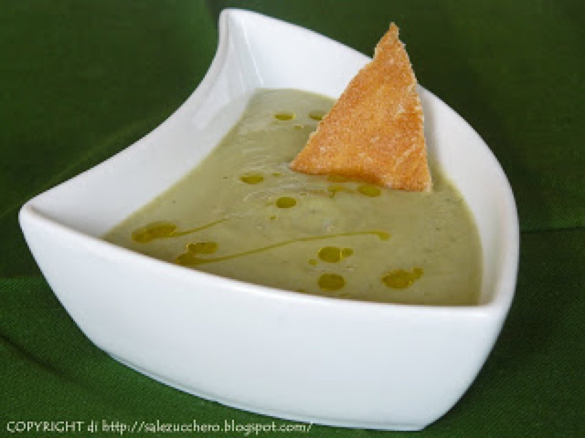 Crema di broccoli ed acciughe