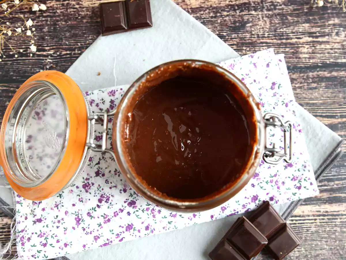 Crema di nocciole e cioccolato - Nutella fatta in casa - foto 2