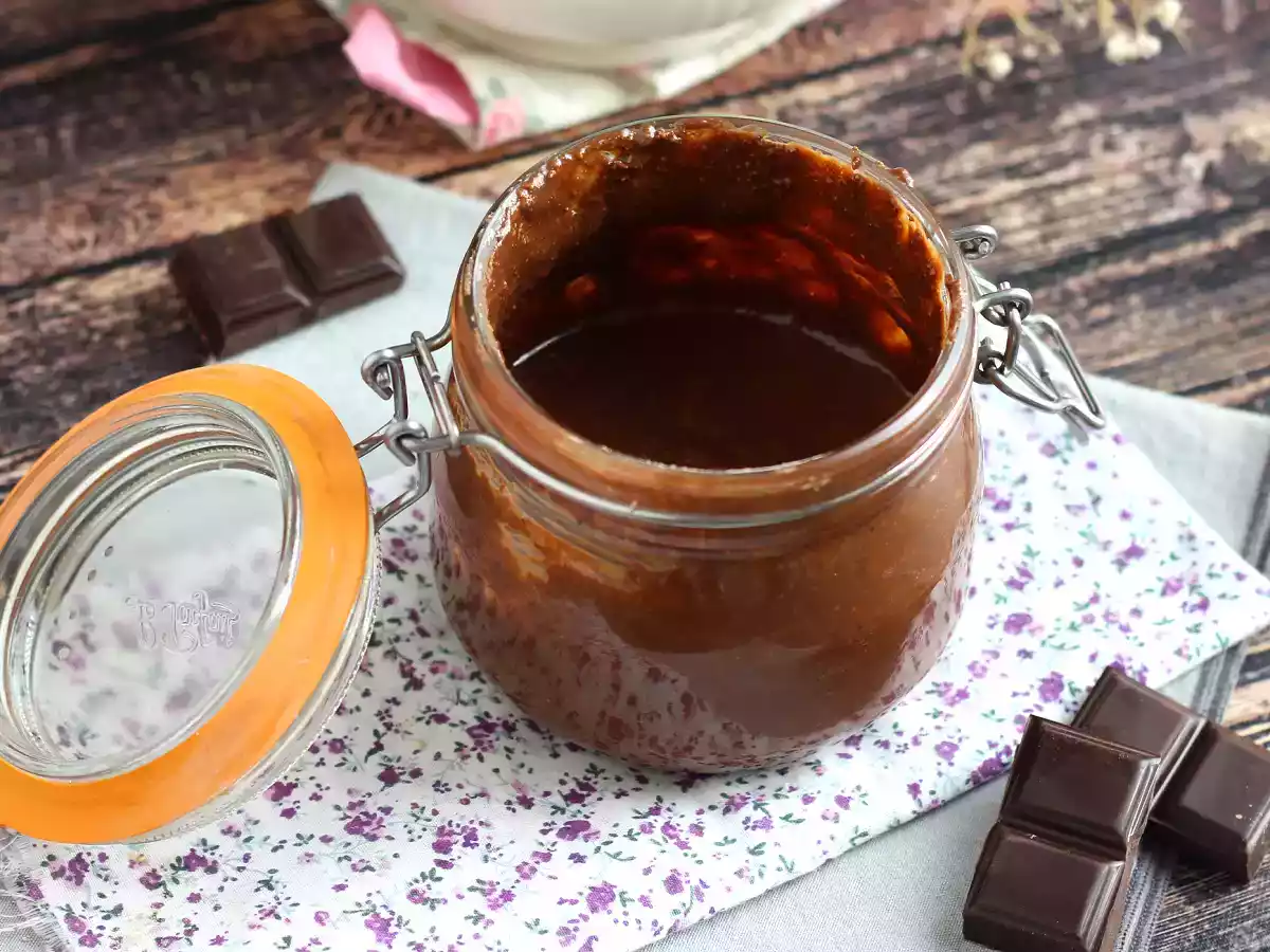 Crema di nocciole e cioccolato - Nutella fatta in casa - foto 3