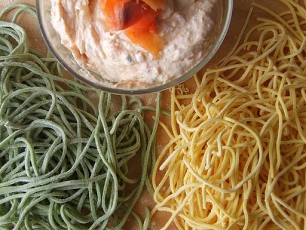 crema di salmone affumicato, robiola e pepe rosa