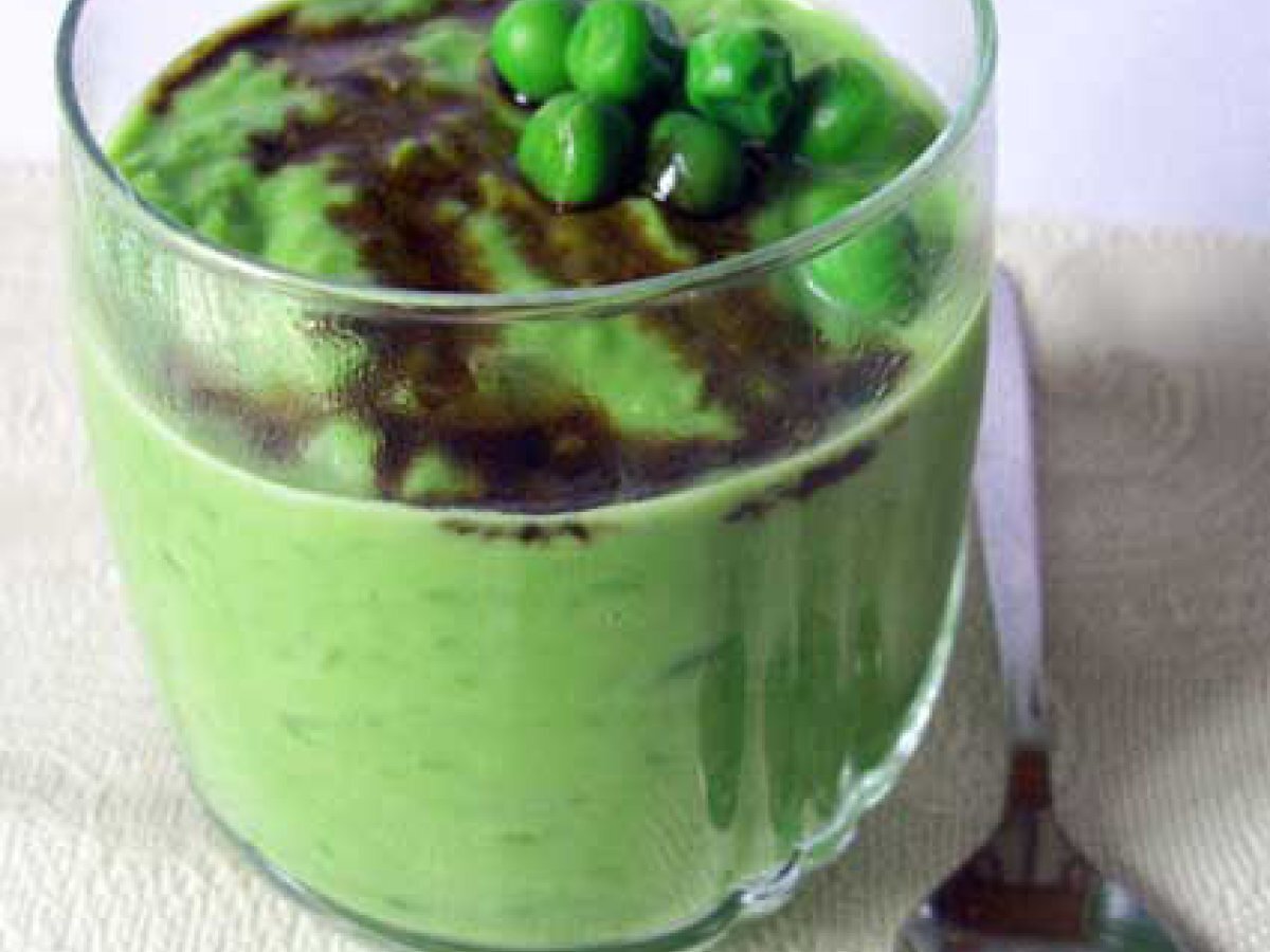 Crema fredda di piselli al balsamico