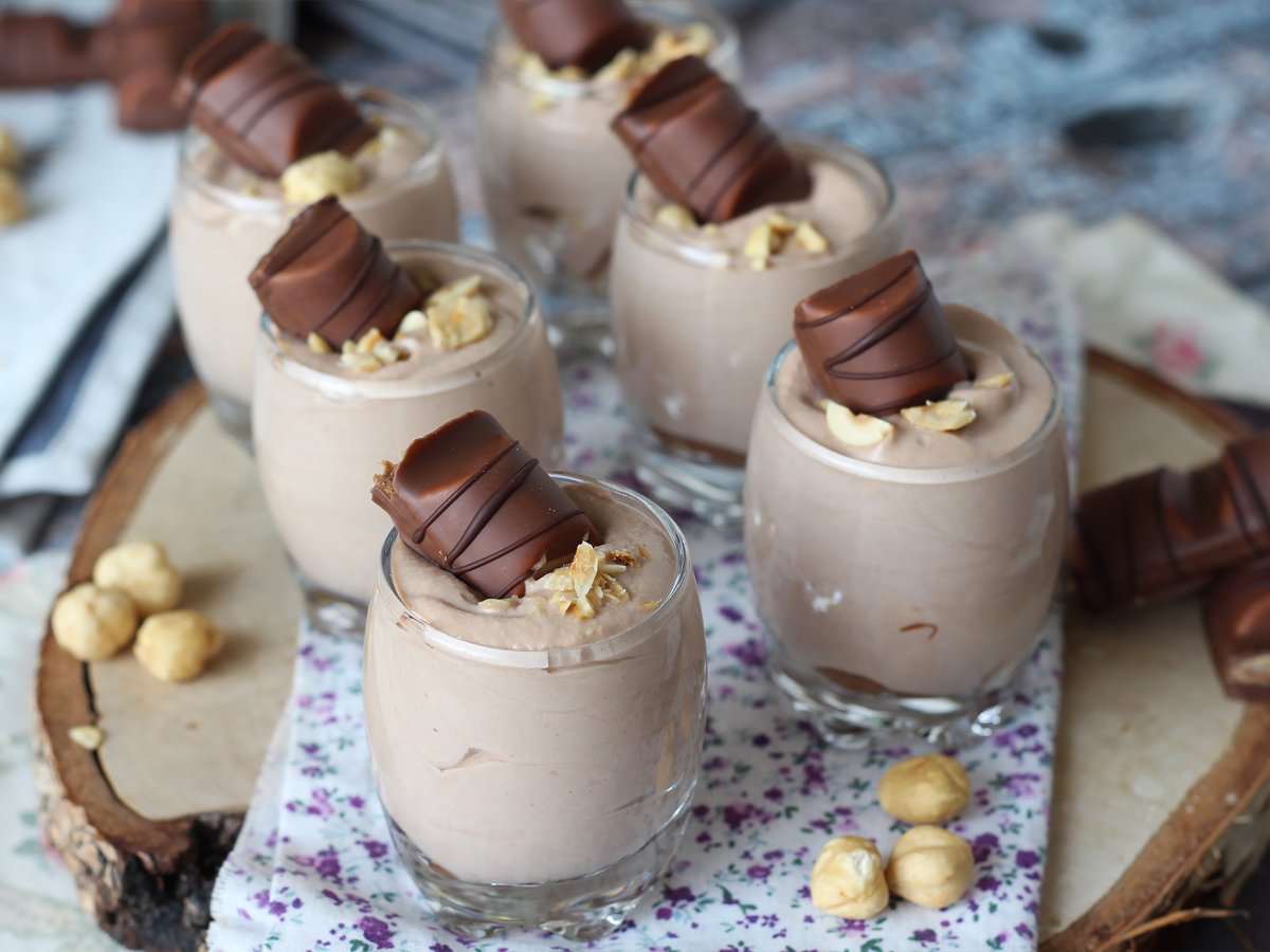 Ricetta crema kinder bueno: dessert facile e senza cottura