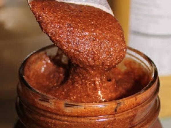 Crema spalmabile di nocciole e cacao per Bambini - fatta in casa!