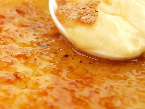 Crème brûlée o crema catalana?