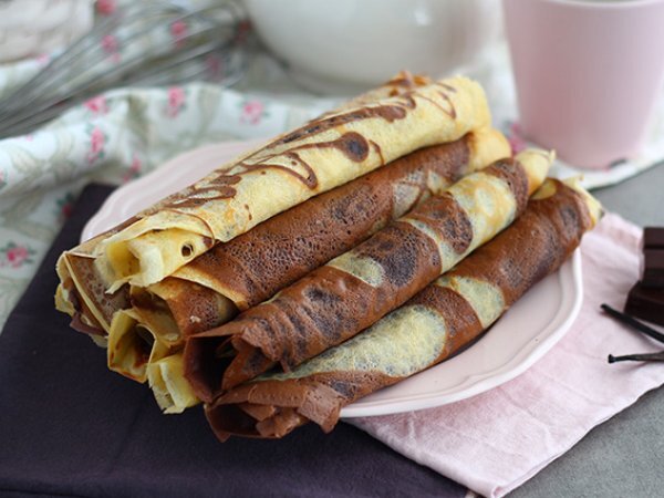 Crêpes marmorizzate (vaniglia e cioccolato) Crêpes marmorizzate (vaniglia e cioccolato)