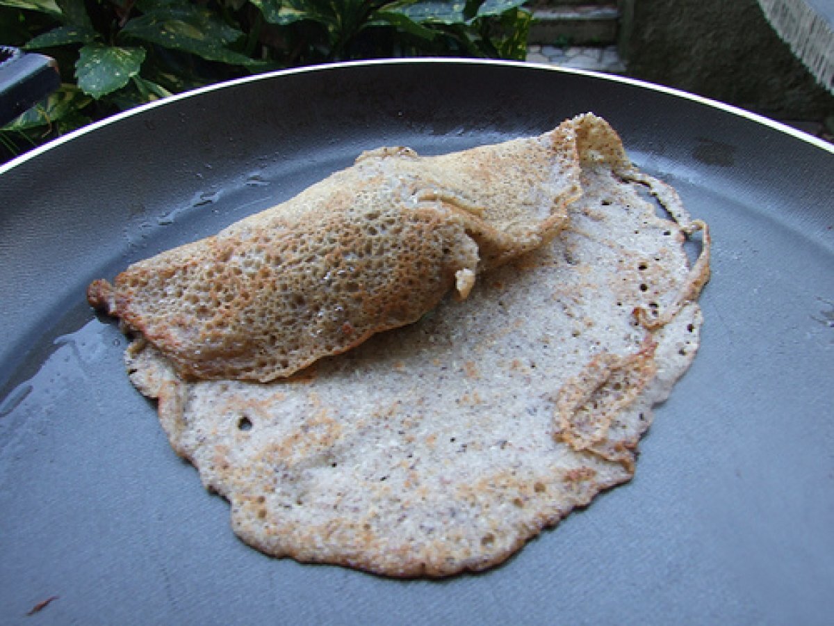 Crespelle al grano saraceno con bitto e spinaci - foto 4